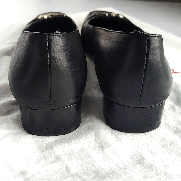 Vintage Salvatore Ferragamo Black Leather Pumps and Cloth Bag, Sz 10.5 Narrow - Picture 5 of 15